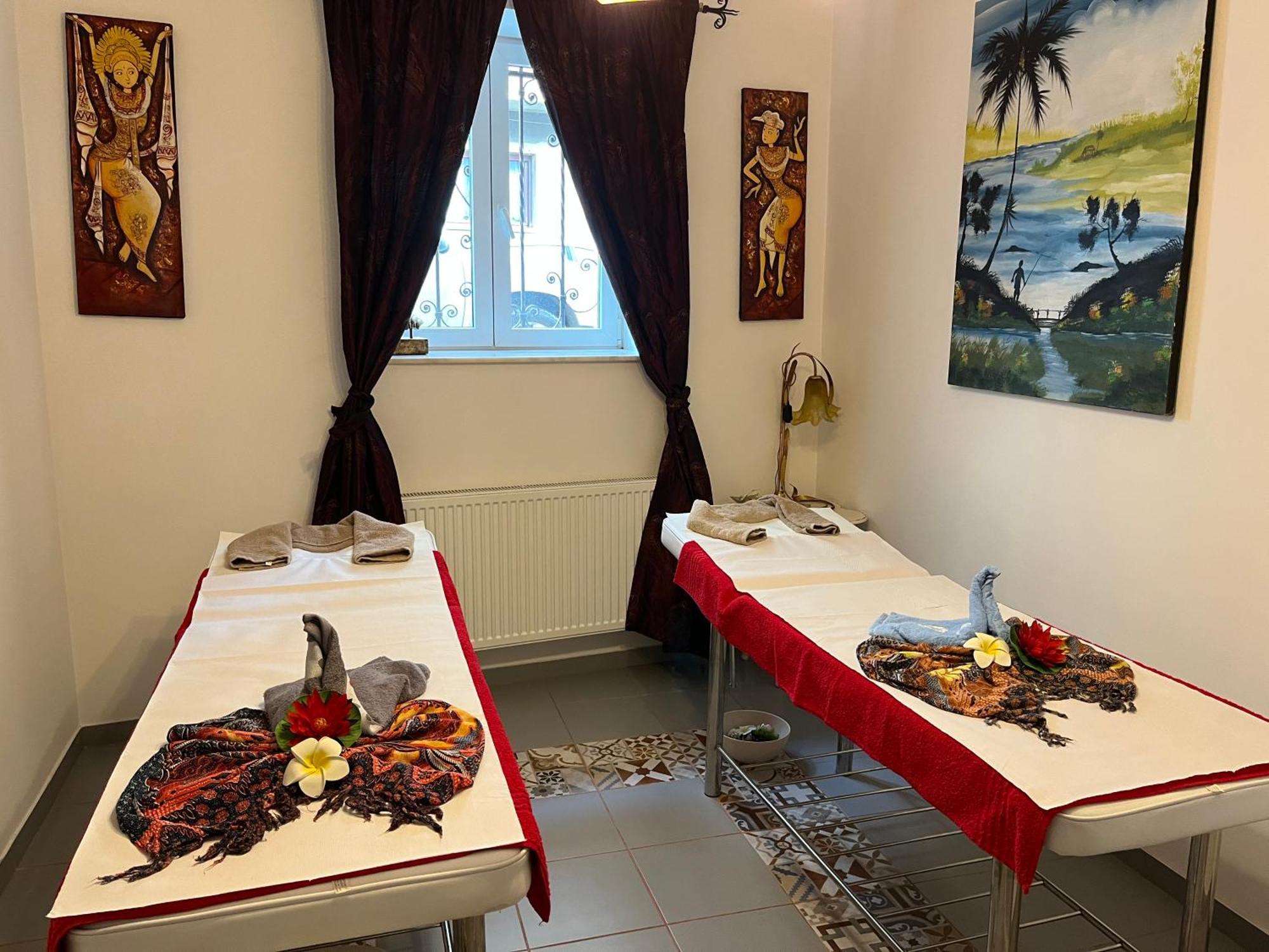 Hotel Casa Michelangelo à Bucarest Extérieur photo