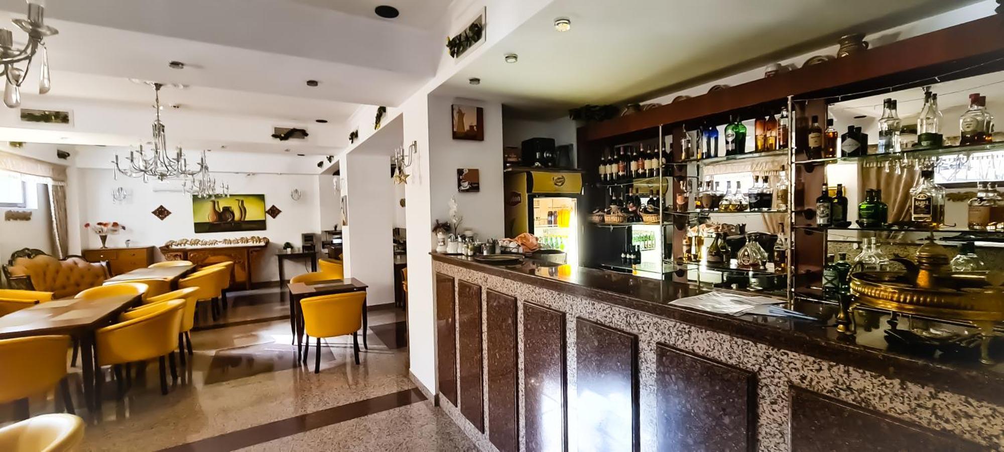 Hotel Casa Michelangelo à Bucarest Extérieur photo
